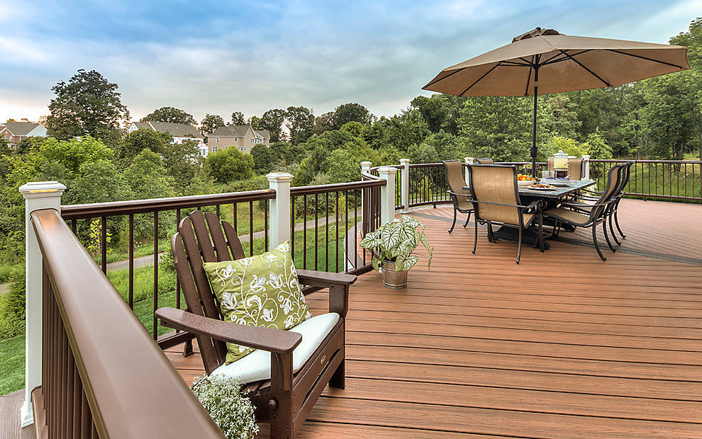 trex-transcend-railing-decking-tiki-pritchett-dining